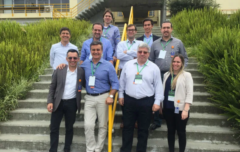 Schneider: Un visitante de honor en la planta de Pintuco Rionegro